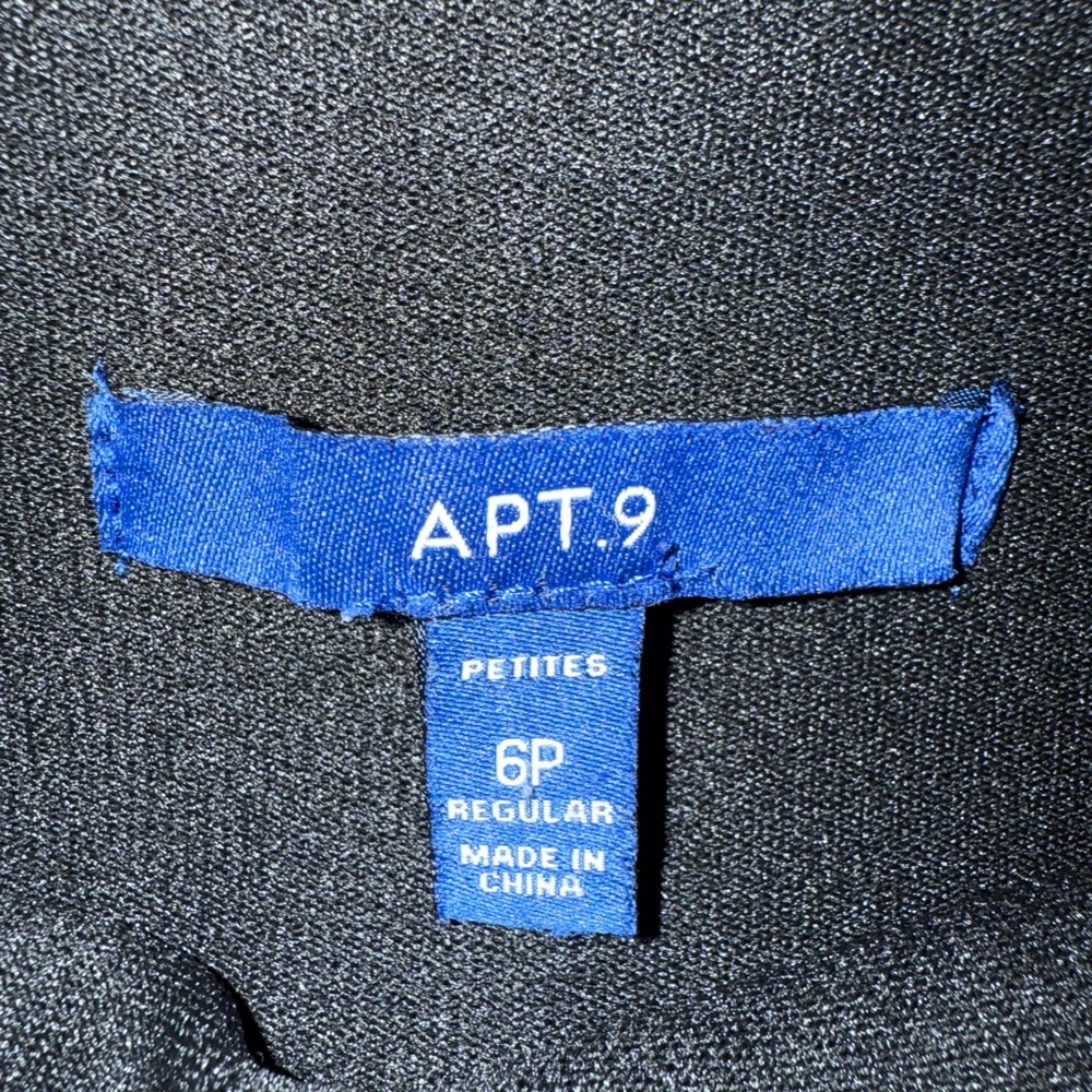 Apt. 9 Navy Blue  Petite Pants Size 6 P with elastic waist. - Picture 3 of 3